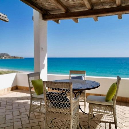 Apartamento Beachfront House Geremeas Sardegna Exterior foto