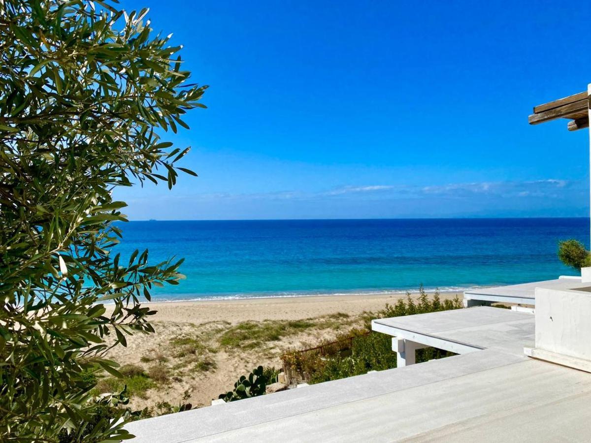 Apartamento Beachfront House Geremeas Sardegna Exterior foto
