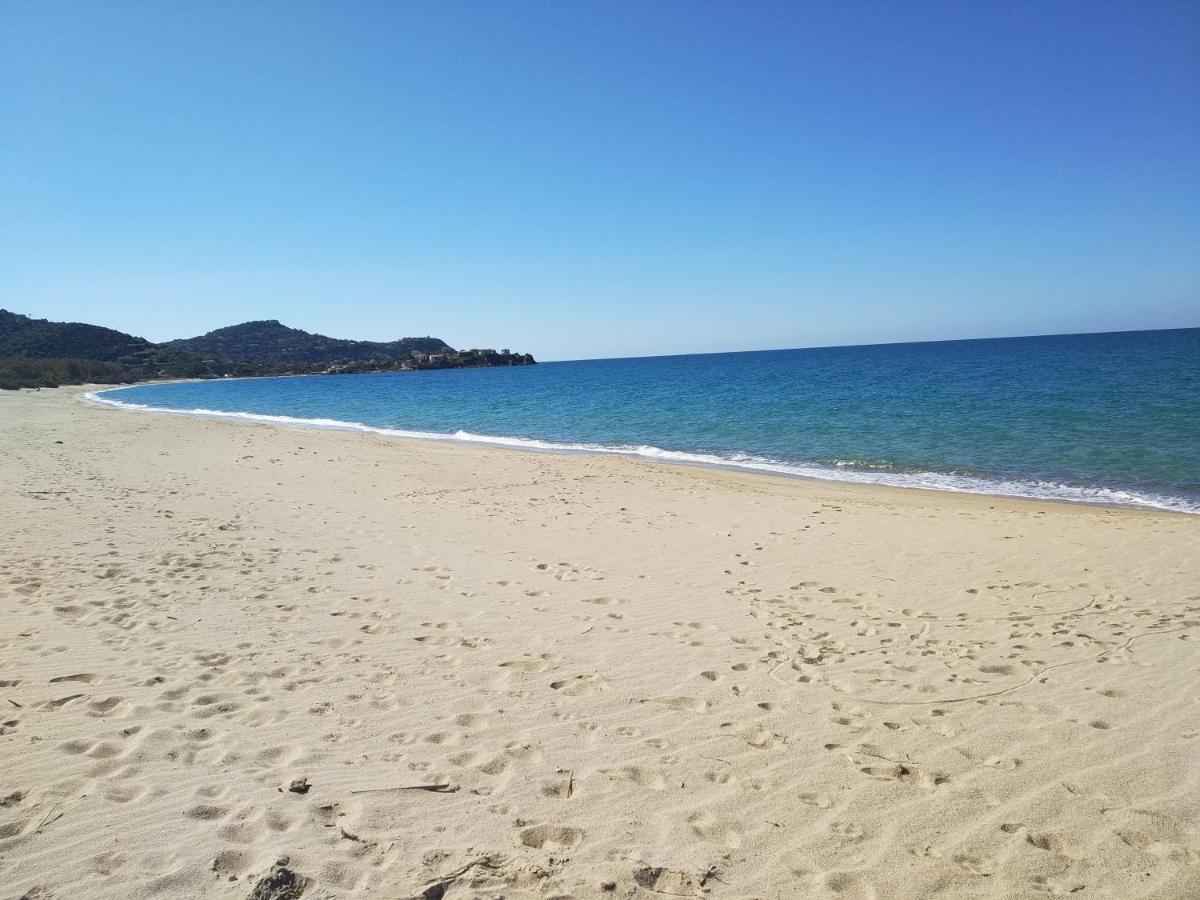 Apartamento Beachfront House Geremeas Sardegna Exterior foto